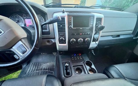 Dodge RAM IV, 2010 год, 3 200 000 рублей, 4 фотография