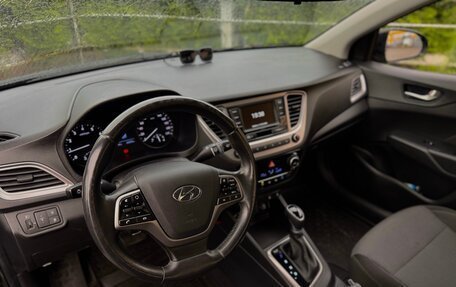 Hyundai Solaris II рестайлинг, 2020 год, 1 540 000 рублей, 8 фотография