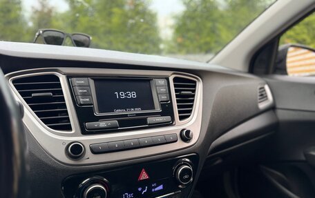 Hyundai Solaris II рестайлинг, 2020 год, 1 540 000 рублей, 10 фотография