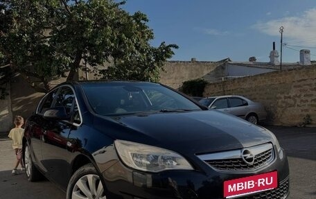 Opel Astra J, 2012 год, 999 999 рублей, 1 фотография