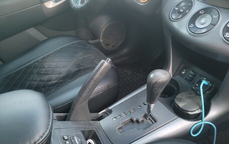 Toyota RAV4, 2008 год, 1 090 000 рублей, 24 фотография