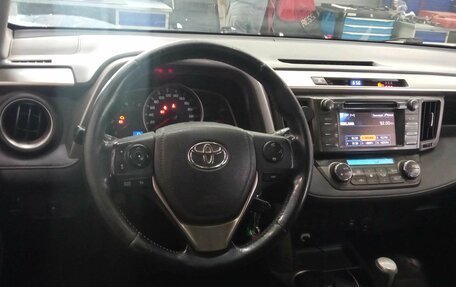 Toyota RAV4, 2013 год, 1 470 000 рублей, 5 фотография