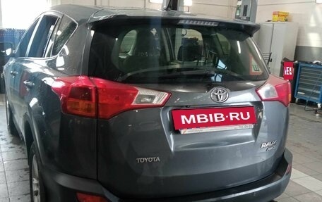 Toyota RAV4, 2013 год, 1 470 000 рублей, 4 фотография