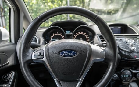 Ford Fiesta, 2015 год, 770 000 рублей, 6 фотография