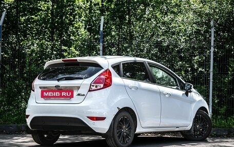 Ford Fiesta, 2015 год, 770 000 рублей, 2 фотография