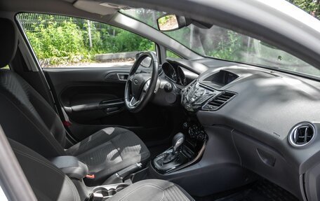 Ford Fiesta, 2015 год, 770 000 рублей, 12 фотография