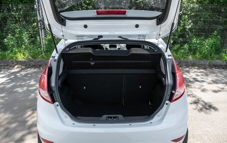 Ford Fiesta, 2015 год, 770 000 рублей, 13 фотография