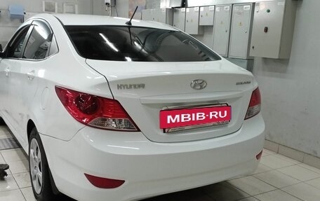 Hyundai Solaris II рестайлинг, 2013 год, 679 000 рублей, 4 фотография