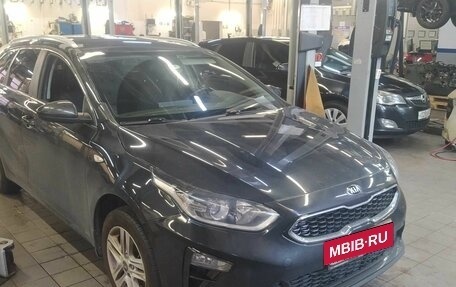KIA cee'd III, 2020 год, 1 600 000 рублей, 2 фотография