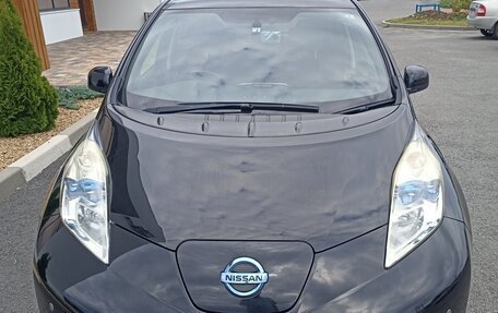 Nissan Leaf I, 2013 год, 750 000 рублей, 3 фотография