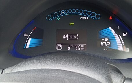 Nissan Leaf I, 2013 год, 750 000 рублей, 15 фотография