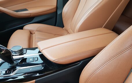 BMW 5 серия, 2017 год, 2 900 000 рублей, 11 фотография