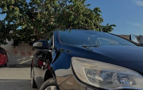 Opel Astra J, 2012 год, 999 999 рублей, 2 фотография
