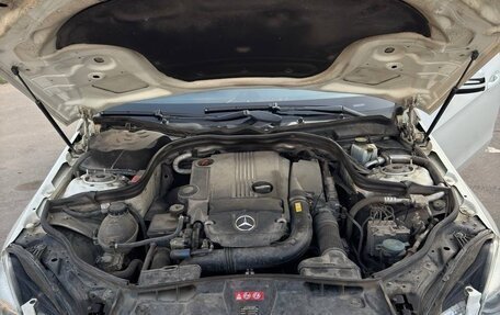 Mercedes-Benz E-Класс, 2012 год, 1 500 000 рублей, 14 фотография