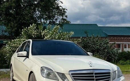 Mercedes-Benz E-Класс, 2012 год, 1 500 000 рублей, 15 фотография