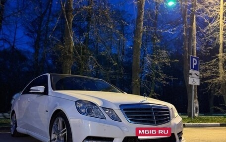 Mercedes-Benz E-Класс, 2012 год, 1 500 000 рублей, 17 фотография
