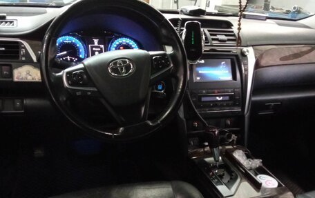 Toyota Camry, 2015 год, 1 790 000 рублей, 5 фотография