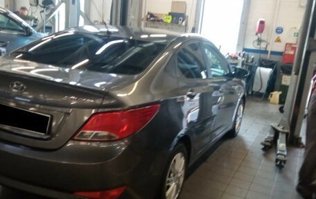 Hyundai Solaris II рестайлинг, 2014 год, 760 000 рублей, 3 фотография