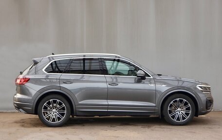 Volkswagen Touareg III, 2019 год, 7 810 000 рублей, 7 фотография