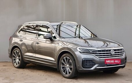 Volkswagen Touareg III, 2019 год, 7 810 000 рублей, 8 фотография