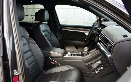 Volkswagen Touareg III, 2019 год, 7 810 000 рублей, 12 фотография