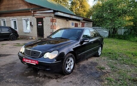 Mercedes-Benz C-Класс, 2000 год, 410 000 рублей, 2 фотография