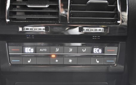Volkswagen Touareg III, 2019 год, 7 810 000 рублей, 17 фотография