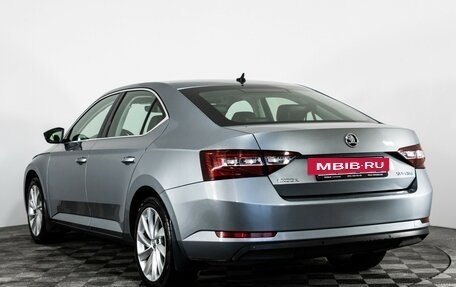 Skoda Superb III рестайлинг, 2017 год, 2 149 000 рублей, 7 фотография