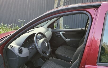 Renault Sandero I, 2011 год, 600 000 рублей, 11 фотография