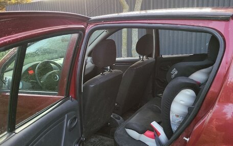 Renault Sandero I, 2011 год, 600 000 рублей, 10 фотография