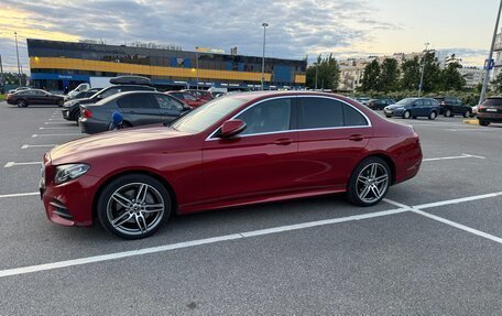 Mercedes-Benz E-Класс, 2019 год, 3 500 000 рублей, 17 фотография