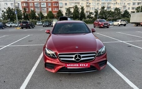 Mercedes-Benz E-Класс, 2019 год, 3 500 000 рублей, 13 фотография