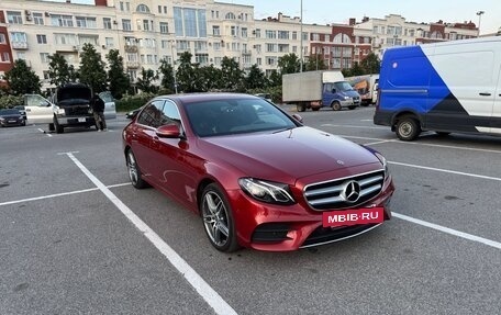 Mercedes-Benz E-Класс, 2019 год, 3 500 000 рублей, 12 фотография