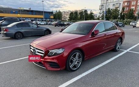 Mercedes-Benz E-Класс, 2019 год, 3 500 000 рублей, 15 фотография