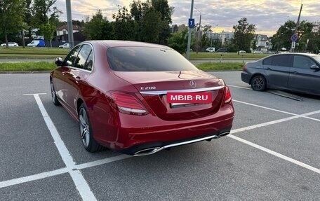Mercedes-Benz E-Класс, 2019 год, 3 500 000 рублей, 21 фотография