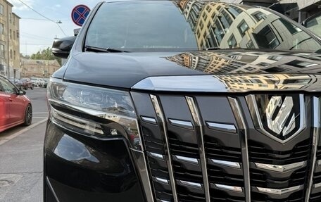 Toyota Alphard III, 2019 год, 5 000 000 рублей, 1 фотография