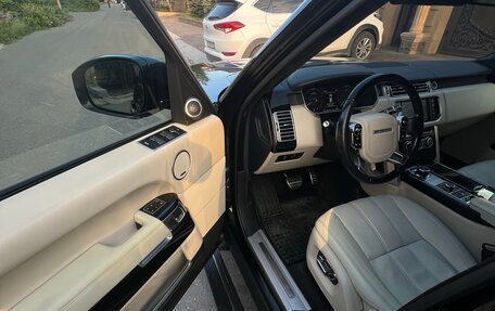 Land Rover Range Rover IV рестайлинг, 2014 год, 3 650 000 рублей, 7 фотография