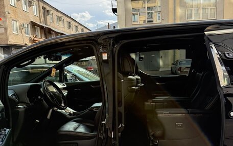 Toyota Alphard III, 2019 год, 5 000 000 рублей, 2 фотография