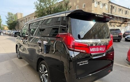 Toyota Alphard III, 2019 год, 5 000 000 рублей, 8 фотография