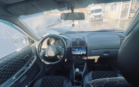 Hyundai Accent II, 2008 год, 550 000 рублей, 16 фотография