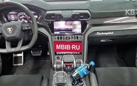 Lamborghini Urus I, 2023 год, 38 300 000 рублей, 5 фотография