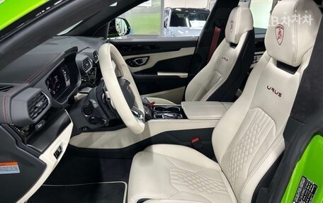 Lamborghini Urus I, 2023 год, 35 000 000 рублей, 6 фотография