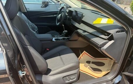 Toyota Camry, 2024 год, 3 500 000 рублей, 10 фотография