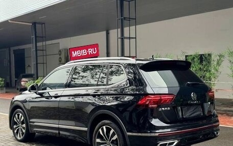 Volkswagen Tiguan II, 2022 год, 2 955 000 рублей, 6 фотография