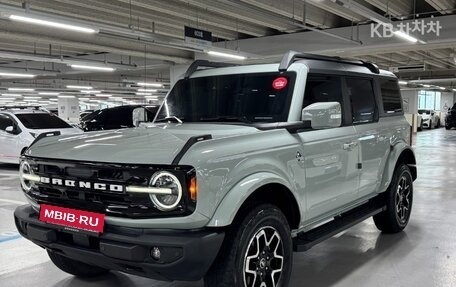 Ford Bronco, 2022 год, 4 975 000 рублей, 3 фотография