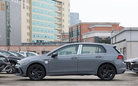 Volkswagen Golf VIII, 2022 год, 1 800 000 рублей, 7 фотография