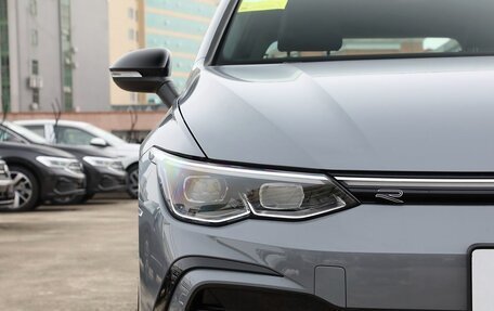 Volkswagen Golf VIII, 2022 год, 1 800 000 рублей, 14 фотография