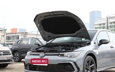 Volkswagen Golf VIII, 2022 год, 1 800 000 рублей, 15 фотография