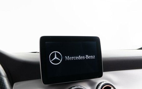 Mercedes-Benz GLA, 2016 год, 2 250 000 рублей, 15 фотография