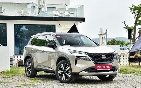Nissan X-Trail, 2022 год, 2 100 000 рублей, 3 фотография